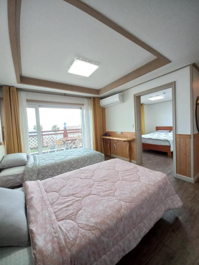 Good Day Pension Seogwipo Dış mekan fotoğraf