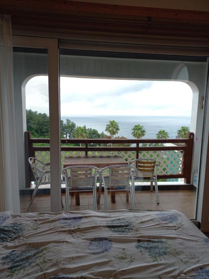 Good Day Pension Seogwipo Dış mekan fotoğraf