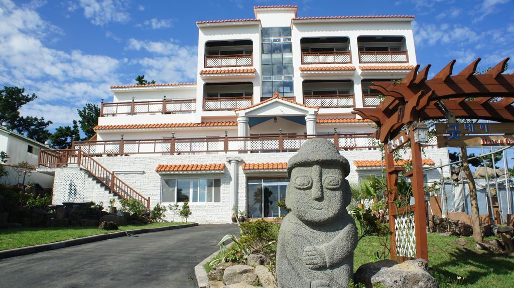 Good Day Pension Seogwipo Dış mekan fotoğraf